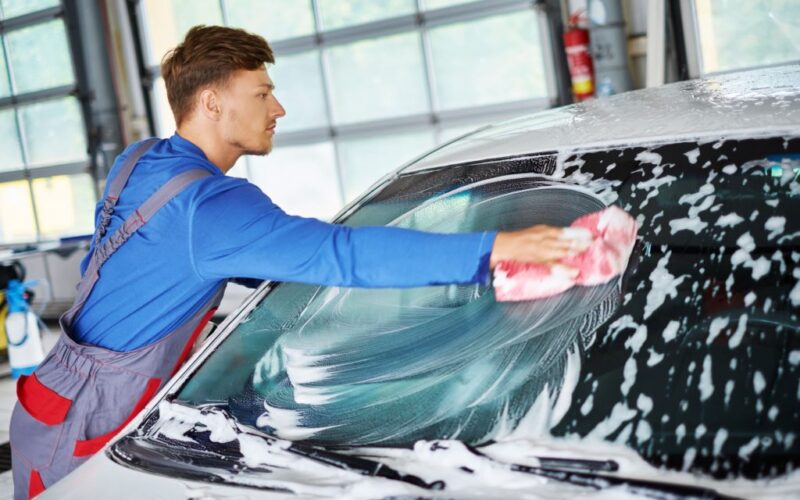 How to Get Cheap Car Cleaning Services